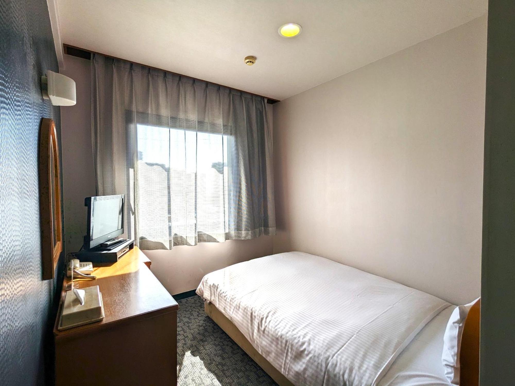 Gr Hotel Suidocho Kumamoto Kültér fotó